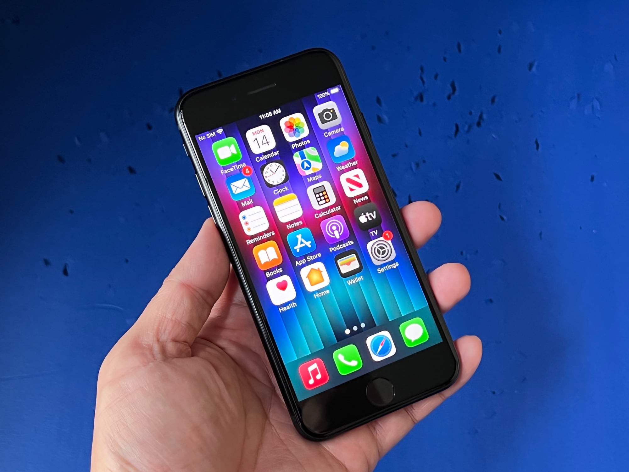Apple iPhone SE (3rd gen) Review: SE stands for Speedy Entry-level ...