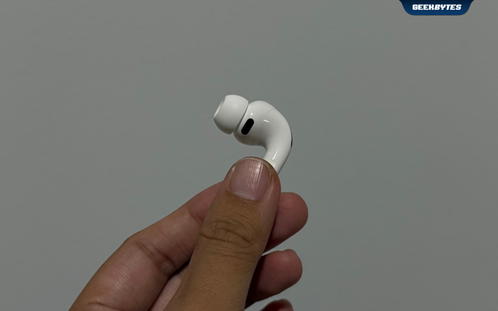 AirPods Pro 3 Heart Rate Monitor